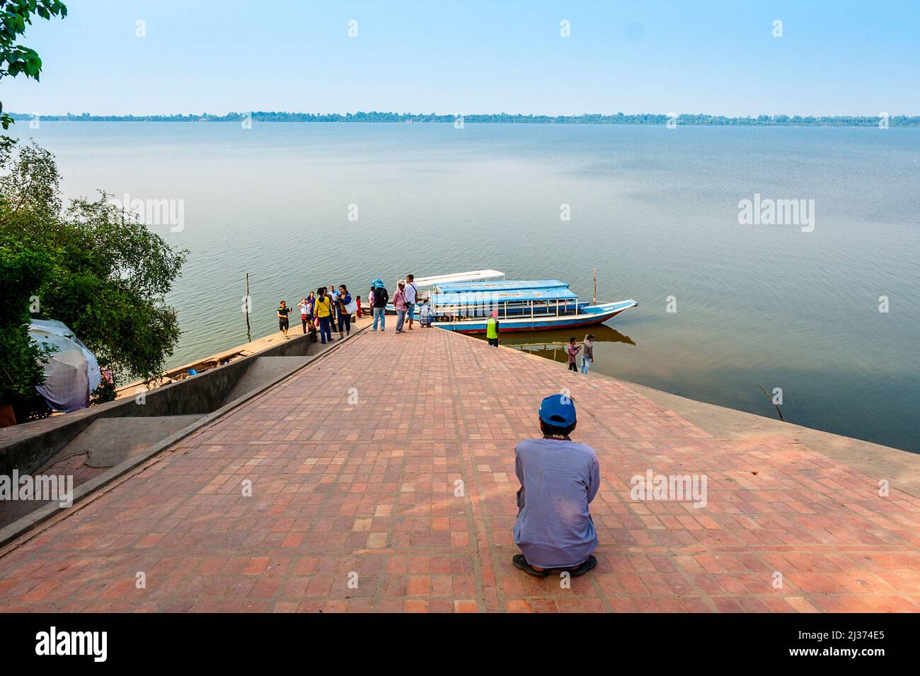 West baray reservoir hi-res stock photography and images - Alamy