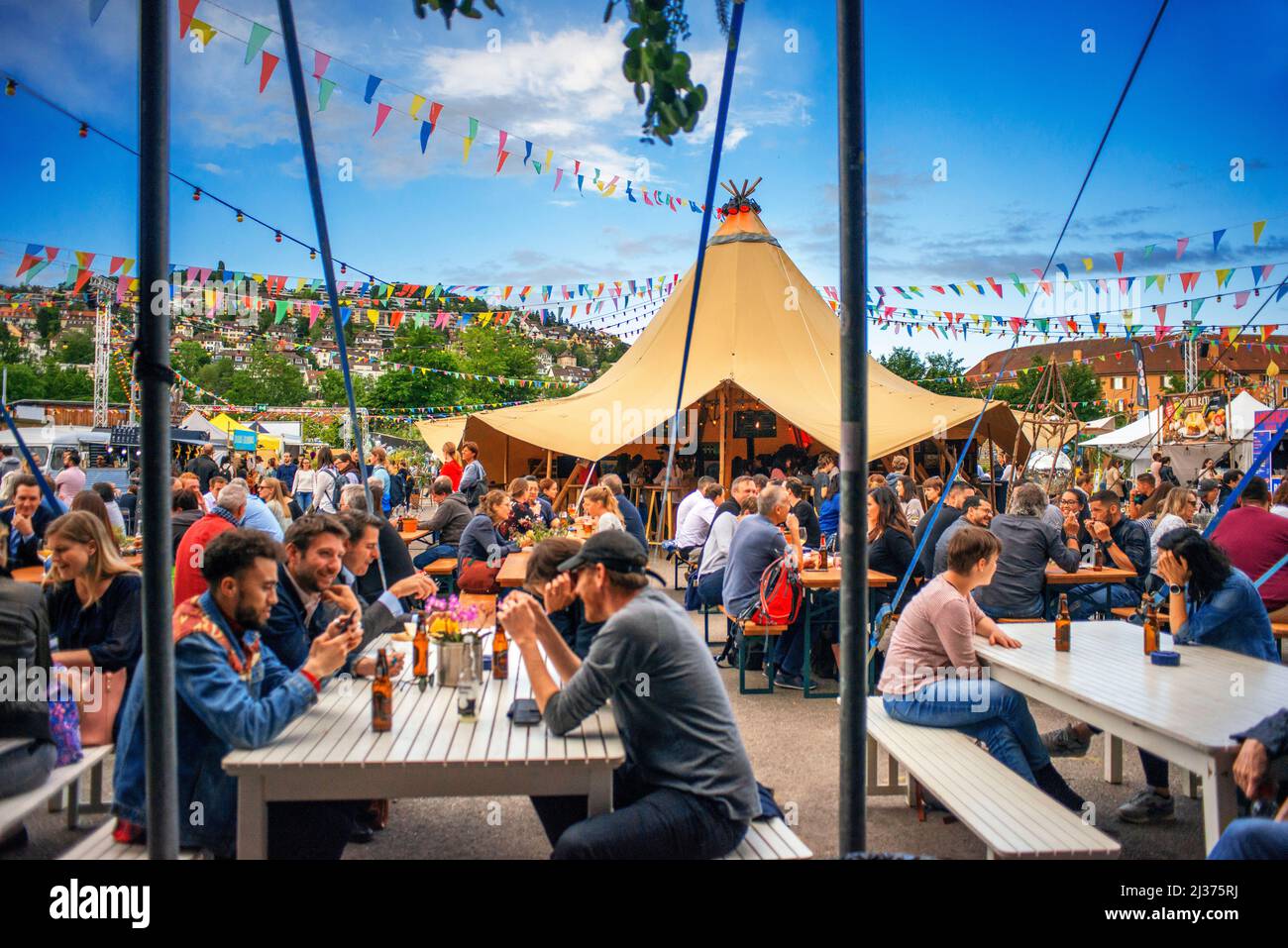 Carp in the Street Food Festival im Zürich Hauptbahnhof. Zurich Street