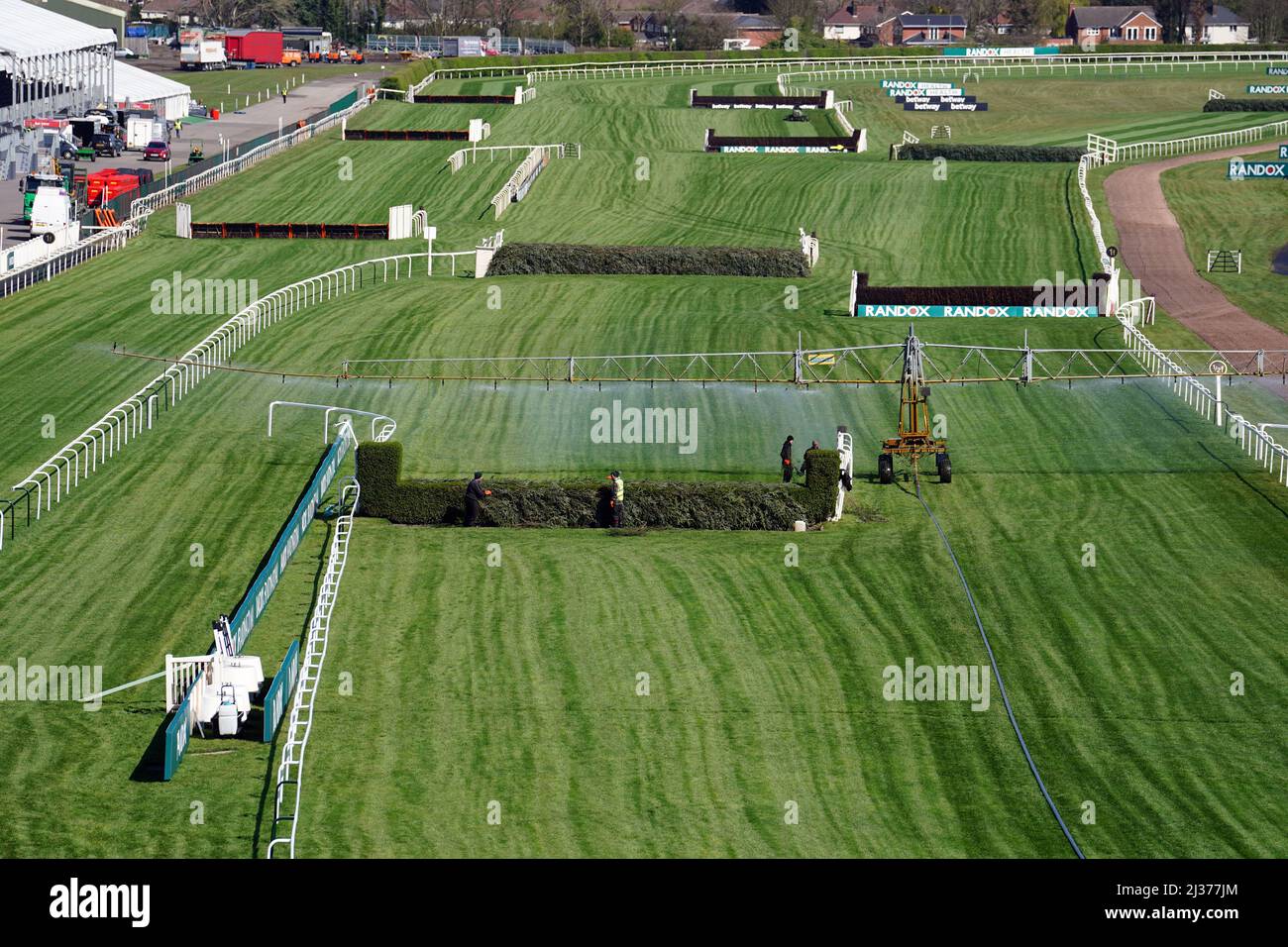Horse racing ground staff hires stock photography and images Alamy