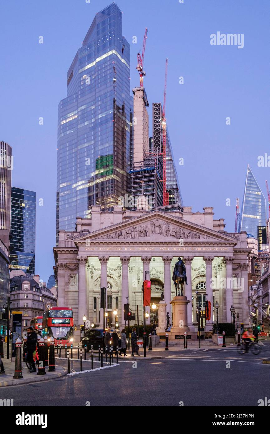 Royal Exchange, founded in the 16th century by the merchant Sir Thomas Gresham, the city, London, England, Great Britain. Stock Photo
