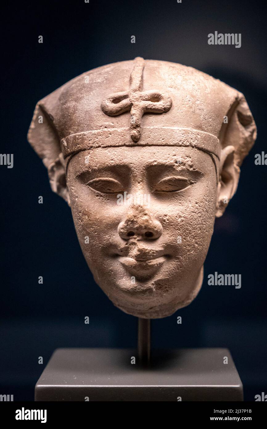 head of a Ptolemaic pharaoh, limestone, Ptolemaic dynasty, 30530 BC. C, Egypt,, collection of