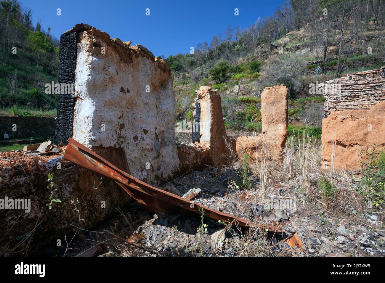 Europe, Portugal, District of Coimbra, Near Góis, 'The Goatshed' Ruins (near Colmeal) showing Remains of Stone Walls after the devastating fires of Stock Photo