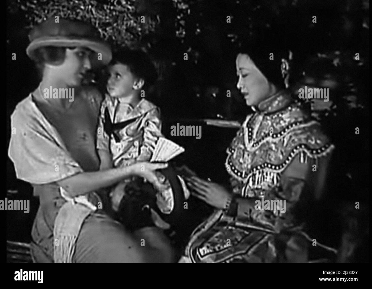The Toll Of The Sea 1922 starring Anna May Wong directed by Chester M ...
