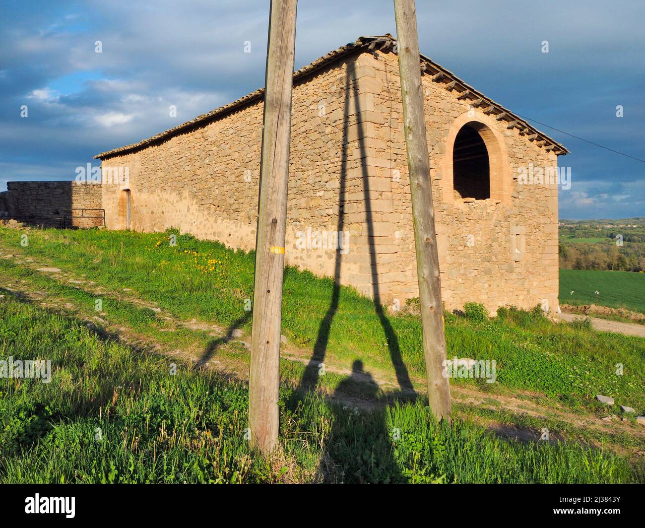 Barn. Sant Martí d 'Albars village countryside. Lluçanès region, Barcelona province, Catalonia, Spain. Stock Photo