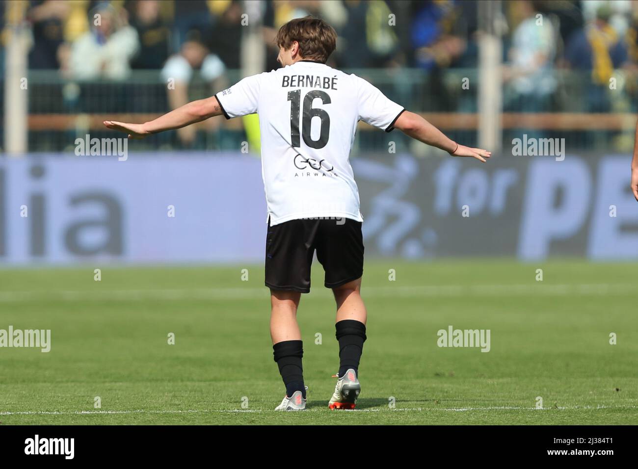 Adrian Bernabe' of PARMA CALCIO celebrates after scoring a goal during the  Serie B match between Parma Calcio and Como 1907 at Ennio Tardini on April  6, 2022 in Parma, Italy Stock Photo - Alamy