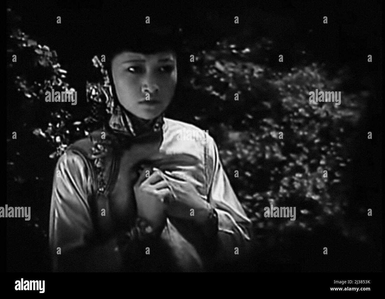 The Toll Of The Sea 1922 starring Anna May Wong directed by Chester M ...