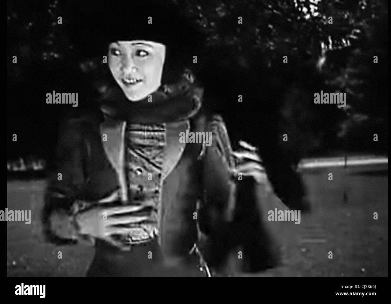 The Toll Of The Sea 1922 starring Anna May Wong directed by Chester M ...