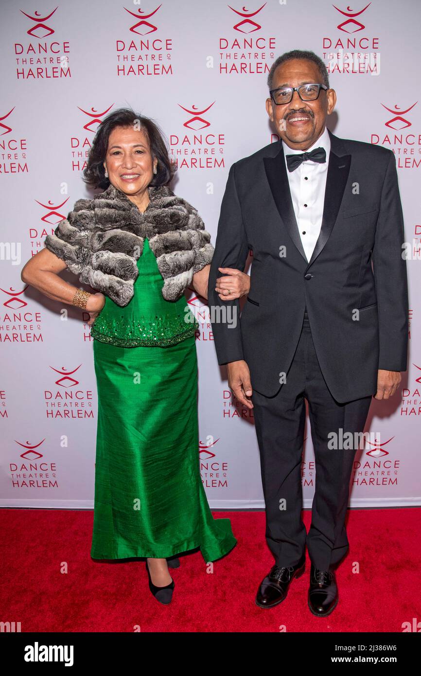 New York, United States. 05th Apr, 2022. Loida Nicolas Lewis (L