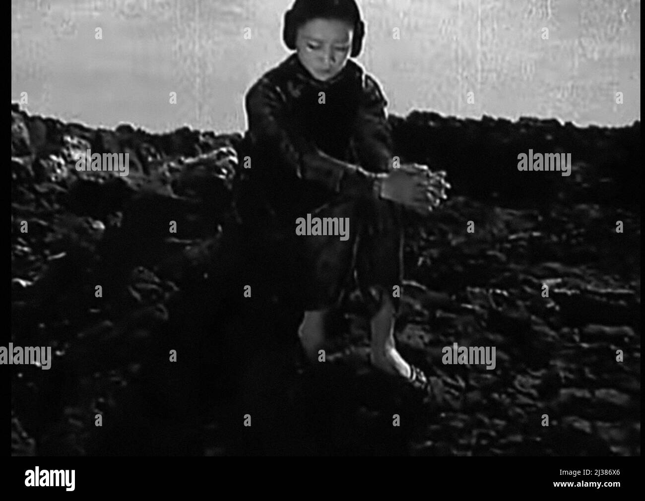 The Toll Of The Sea 1922 starring Anna May Wong directed by Chester M ...
