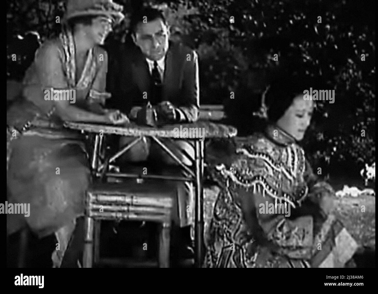 The Toll Of The Sea 1922 starring Anna May Wong directed by Chester M ...