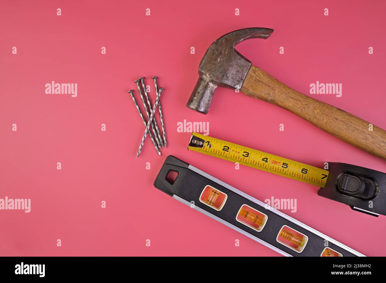 Hammer and nails hi-res stock photography and images - Alamy