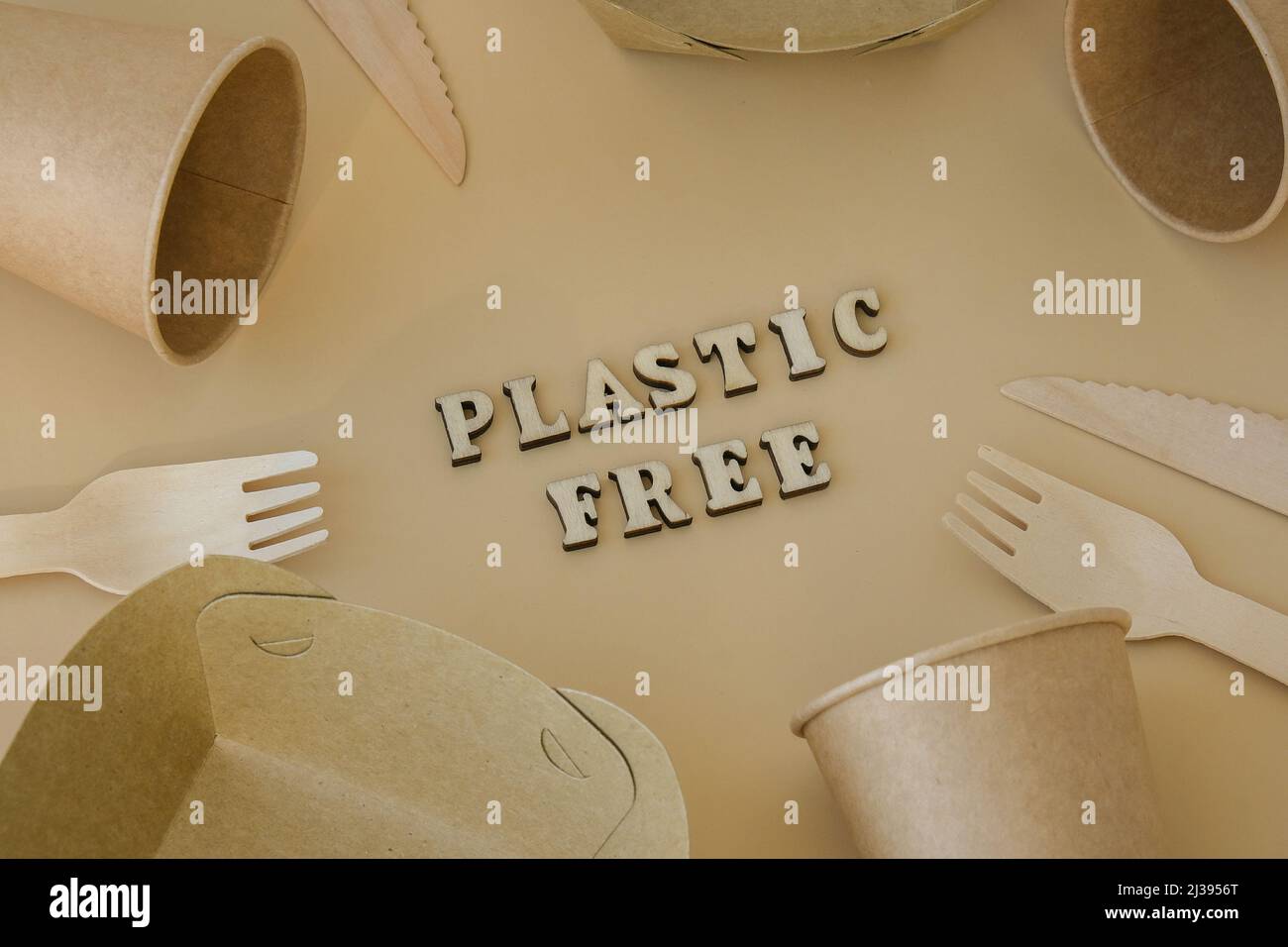 PLASTIC FREE text around Eco friendly, disposable, recyclable