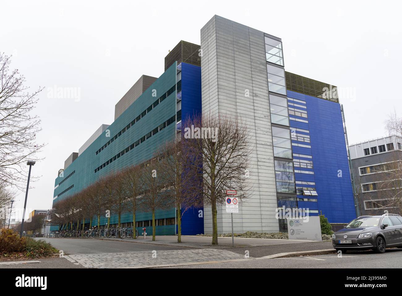 Max Planck Institute of Molecular Cell Biology and Genetics in the city. Famous research facility in Saxony where scientists work. Modern building Stock Photo