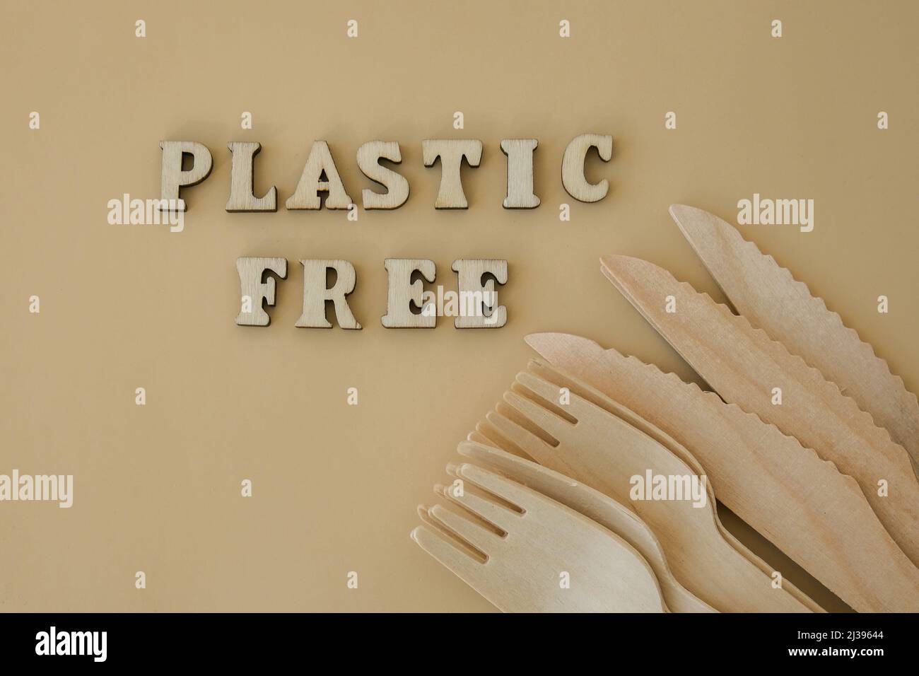 PLASTIC FREE text around Eco friendly, disposable, recyclable