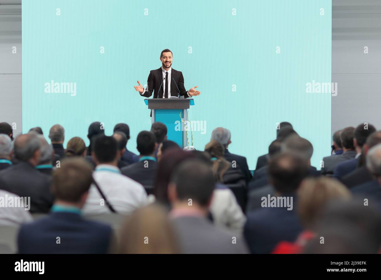 Woman speaking conference podium hi-res stock photography and images ...