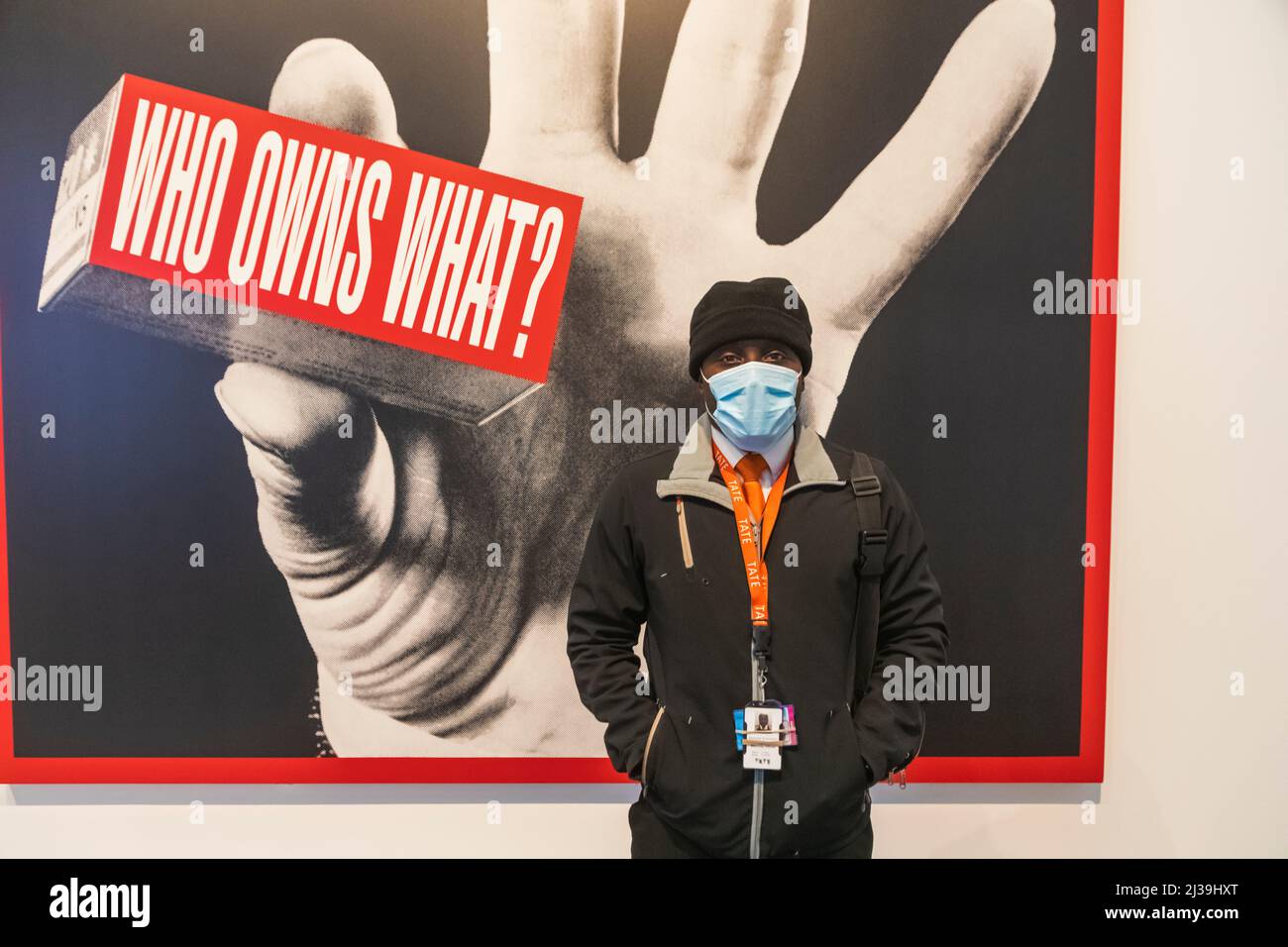 England, London, Southwark, Bankside, Tate Modern Art Gallery, Security