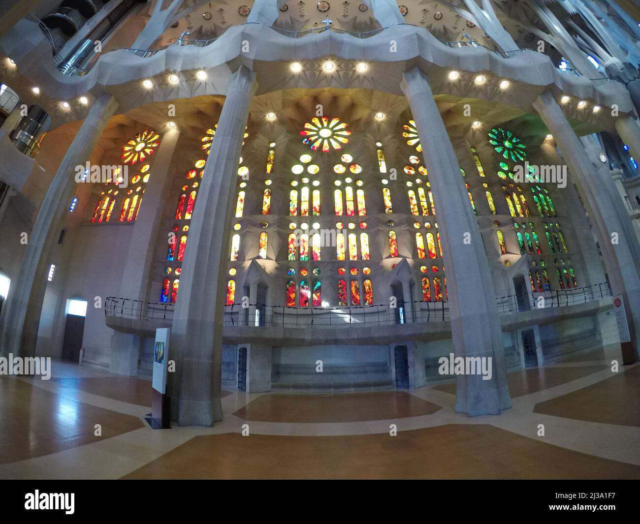 the-inside-of-the-sagrada-de-la-familia-in-barcelona-spain-stock-photo