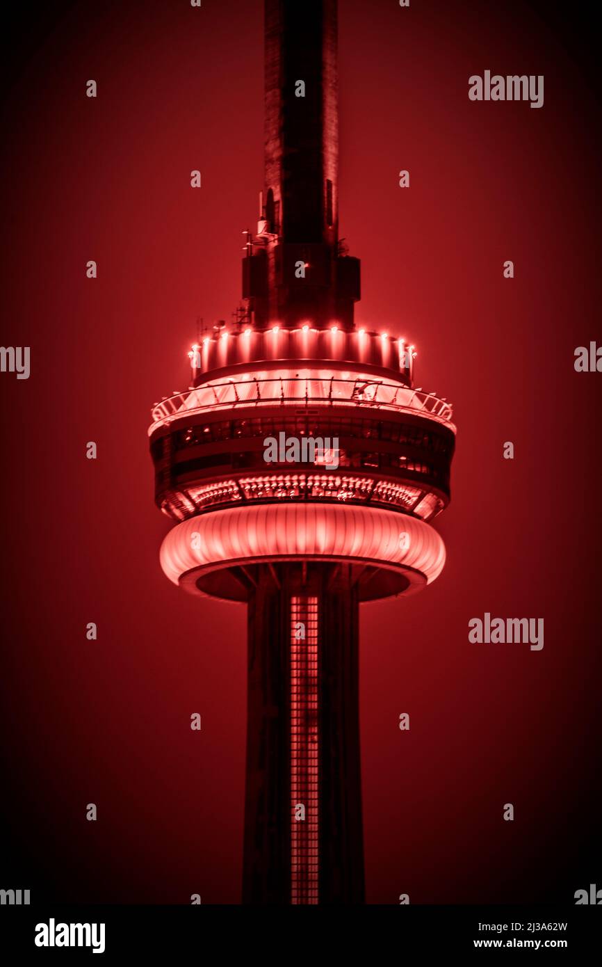 Toronto Cn Tower Illuminated At Night Stock Photo Alamy Toronto Cn Tower Illuminated At Night Stock Photo Alamy