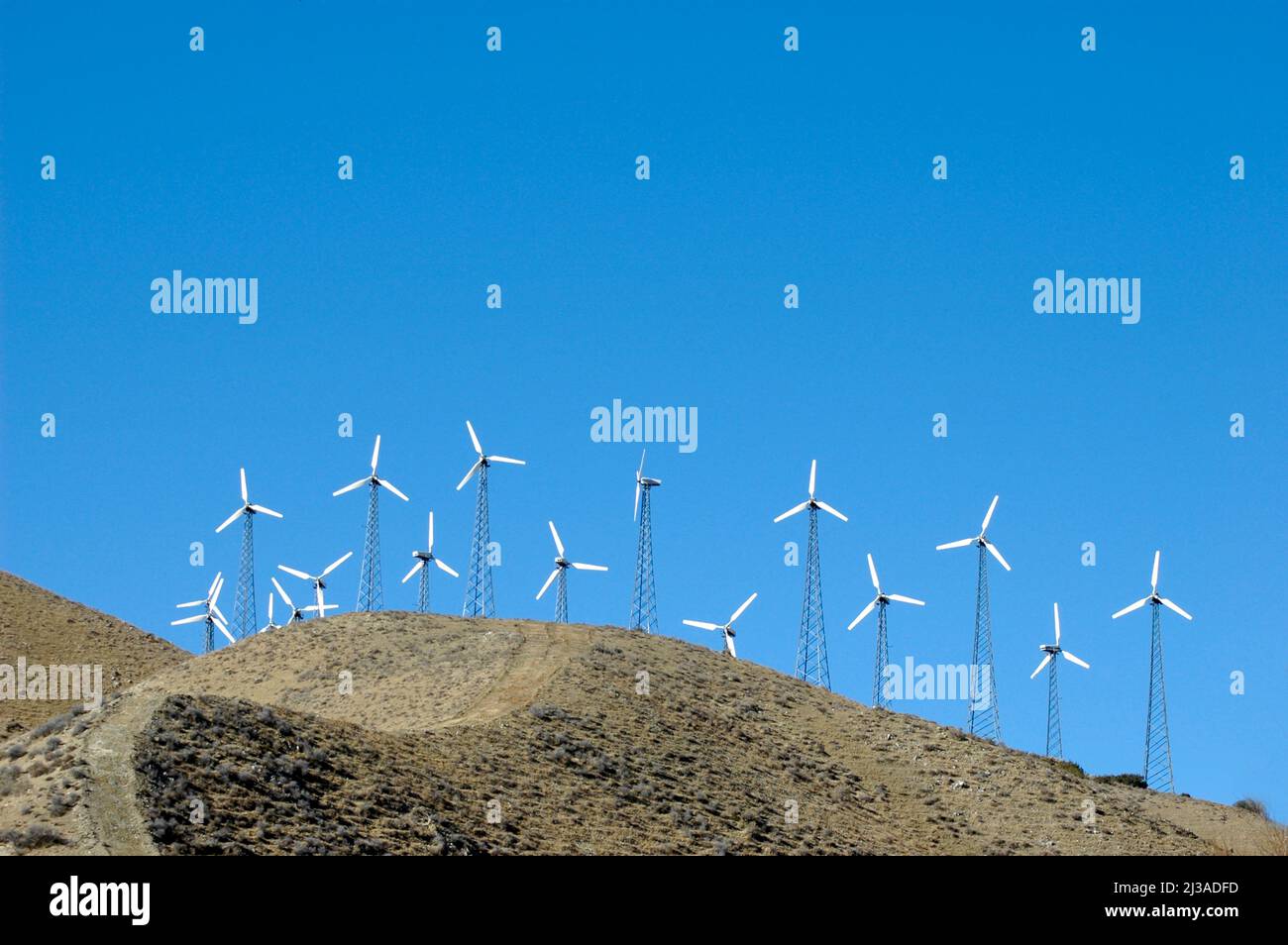 Wind generators in the California Mountains by Tehachapi in the southern Sierra Nevada, making electricity Stock Photo