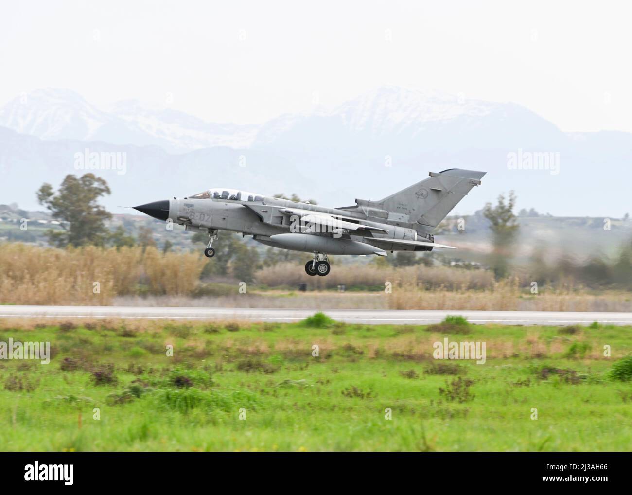 An Italian air force Tornado takes off from Andravida Air Base, Greece, April 4, 2022. Italy was one of the many nations that participated in INIOCHOS 22, a Hellenic air force-led operational and tactical level field training exercise, hosted by the Hellenic Air Tactics Center at Greece’s fighter weapons school. (U.S. Air Force photo by Staff Sgt. Malissa Lott) Stock Photo