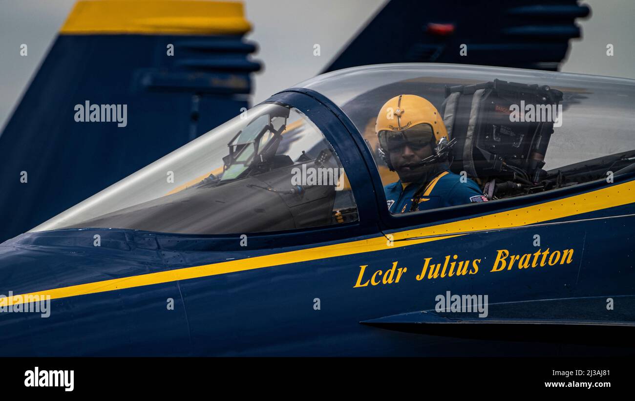 U.S. Navy Lt. Cmdr. Julius Bratton, Blue Angels pilot, arrives at MacDill Air Force Base, Florida, for Tampa Bay AirFest March 24, 2022. Bratton joined the Blue Angels in September 2019. (U.S. Air Force photo by Airman 1st Class Joshua Hastings) Stock Photo