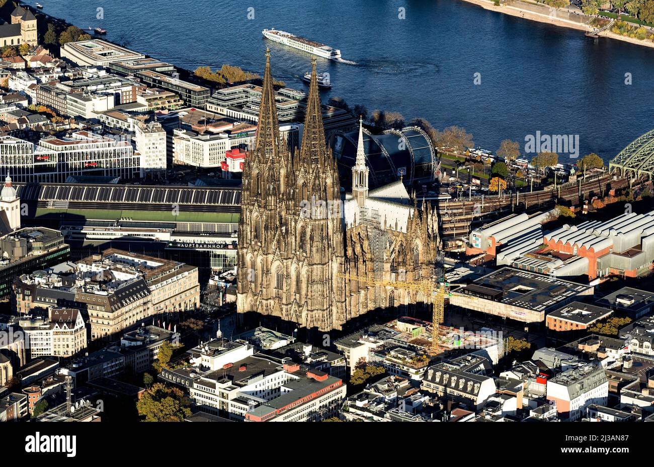 Cologne Cathedral, High Cathedral Church of Cologne, Old Town, Cologne, Rhineland, North Rhine-Westphalia, Germany Stock Photo