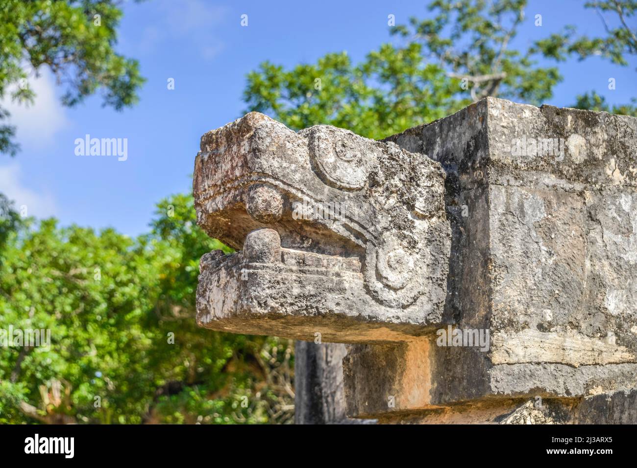 Snake Head Platform Of Venus Plataforma De Venus Chichen Itza Yucatan Mexico Stock Photo Alamy