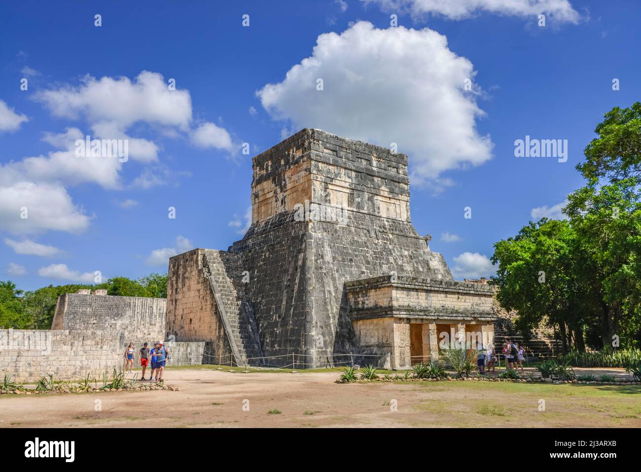 Jaguar Temple, El Templo del Jaguar, Chichen Itza, Yucatan, Mexico