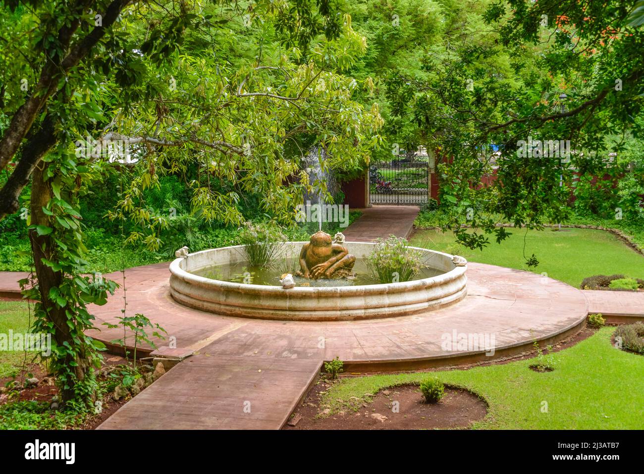 Fountain, Park, Hacienda Sotuta de Peon, Yucatan, Mexico Stock Photo
