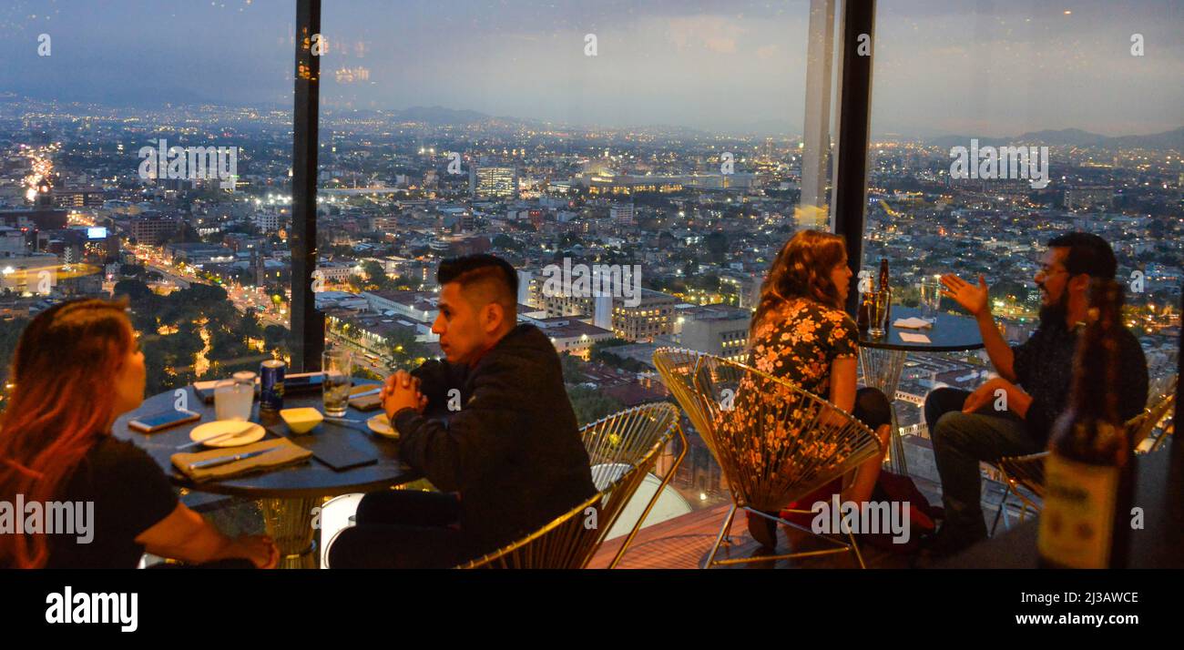 Nivel 40 SkyBar, Restaurant, Torre Latinoamericana, Mexico City, Mexico Stock Photo