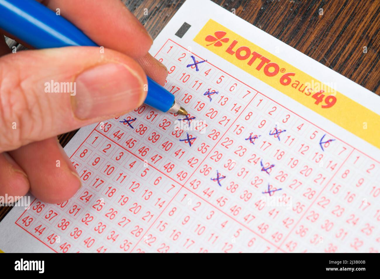 Lotto 6 Aus 49 Results Lotto 6 hi-res stock photography and images - Alamy