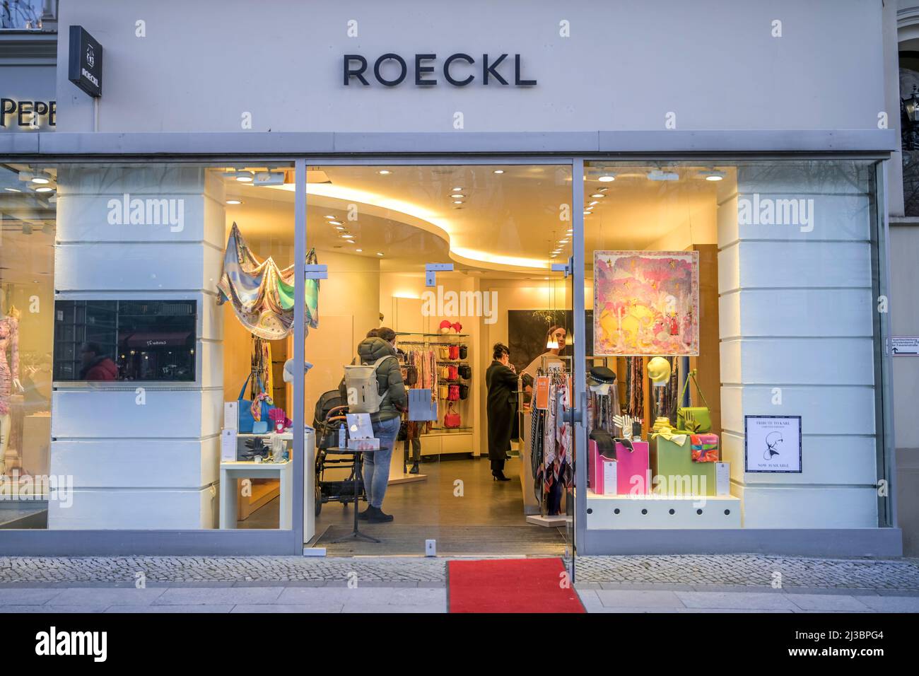 Roeckl hi-res stock photography and images - Alamy