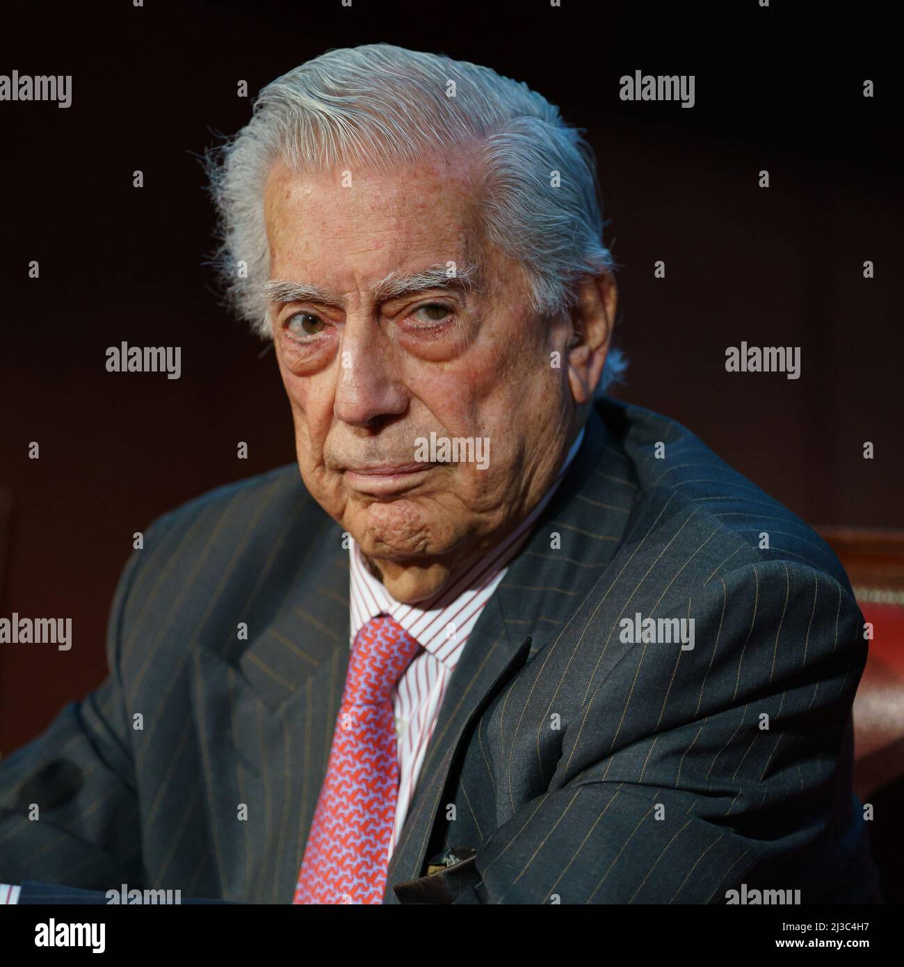 Madrid, Spain. 07th Apr, 2022. The writer and Nobel Prize winner Mario Vargas Llosa presents the book 'The Still Gaze (by Pérez Galdós)' (La mirada quieta) at the Ateneo de Madrid in Spain. Vargas Llosa, who won the Nobel Prize for Literature in 2010, has written this essay based on the analysis of the novels, plays, and the National Episodes of Benito Perez Galdos. With this publication, Llosa creates a complete and personal profile of the Spanish writer. (Photo by Atilano Garcia/SOPA Images/Sipa USA) Credit: Sipa USA/Alamy Live News Stock Photo