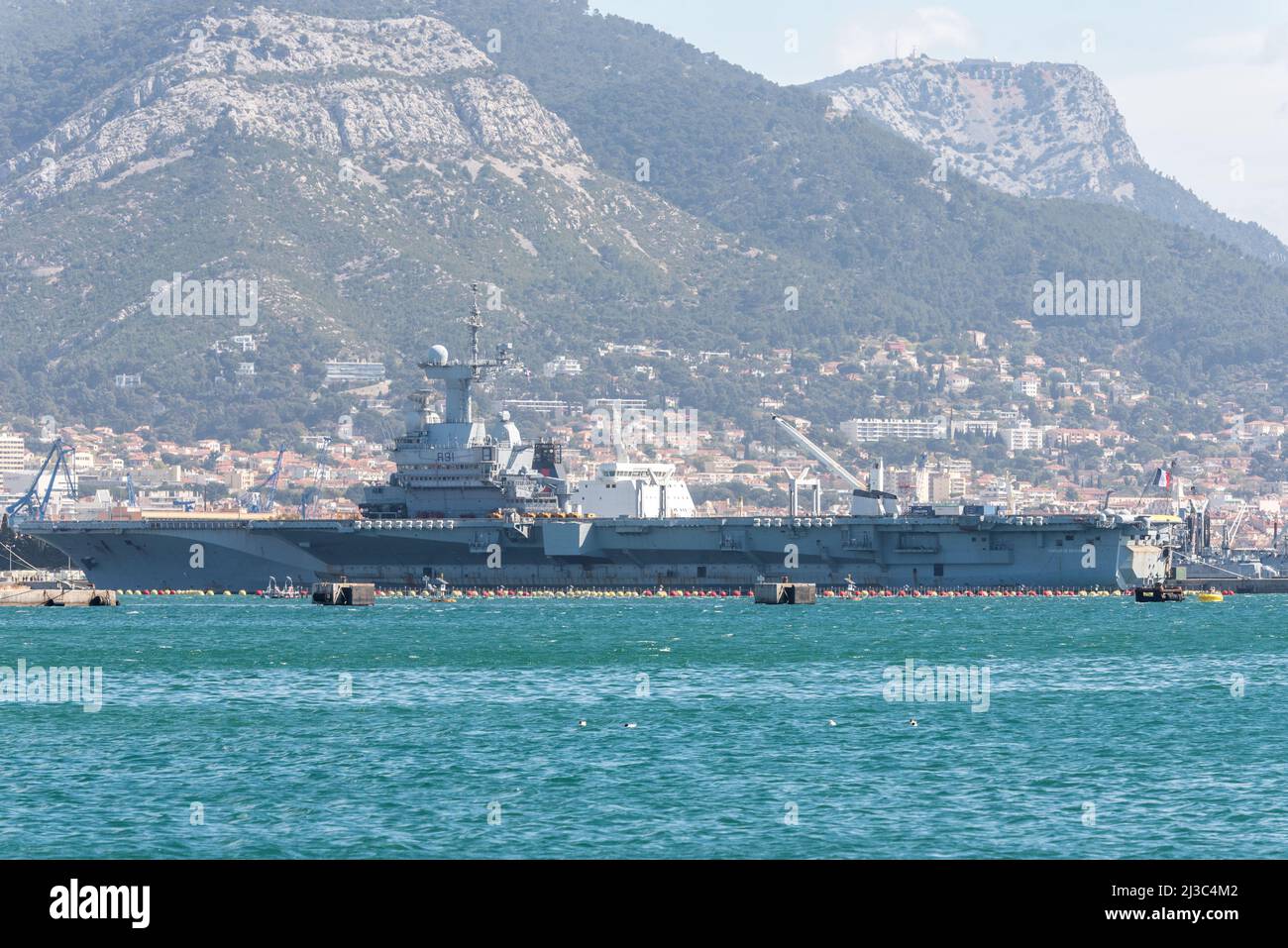 The french aircraft carrier Charles de Gaulle is back at the naval base