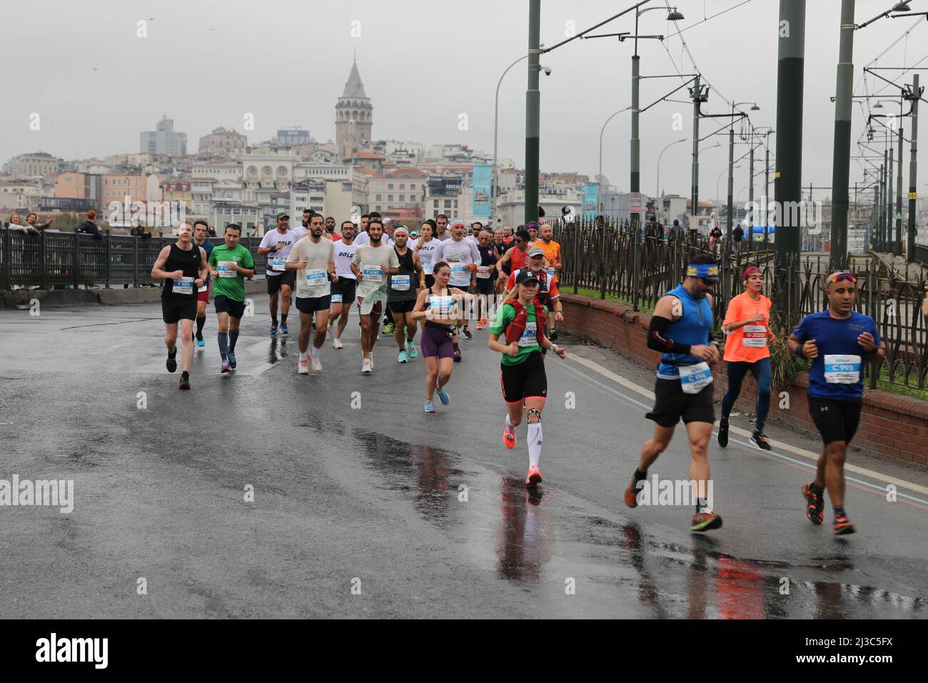 ISTANBUL, TURKEY NOVEMBER 07, 2021 Athletes running in 43. Istanbul