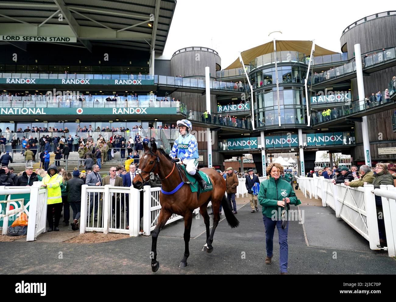 Erne River ridden by jockey Charlie Hammond make their way out prior to competing in the SSS Super Alloys Manifesto Novices' Chase at Aintree Racecourse, Liverpool. Picture date: Thursday April 7, 2022. Stock Photo