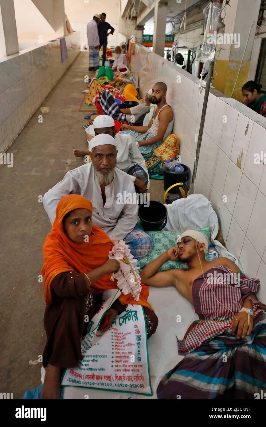 Dhaka, Bangladesh - March 06, 2022: Doctors and nurses of Dhaka Medical ...