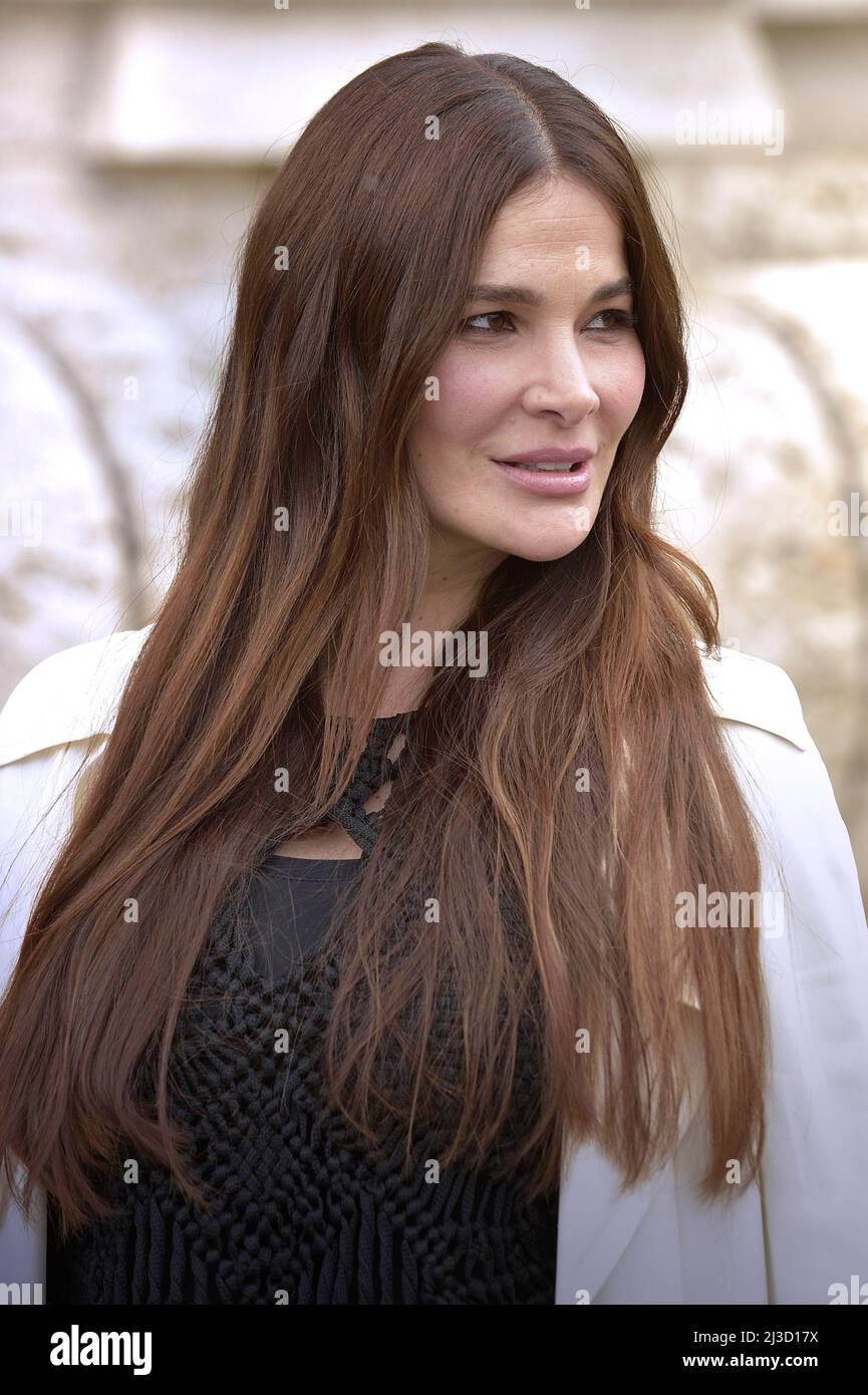 Roma, Italien. 07th Apr, 2022. Presentation of the film, Gli idoli delle  donne.In the photo the Italian actress Ilaria Spada. Rome (Italy) April 7,  2022 Credit: dpaAlamy Live News Stock Photo - Alamy