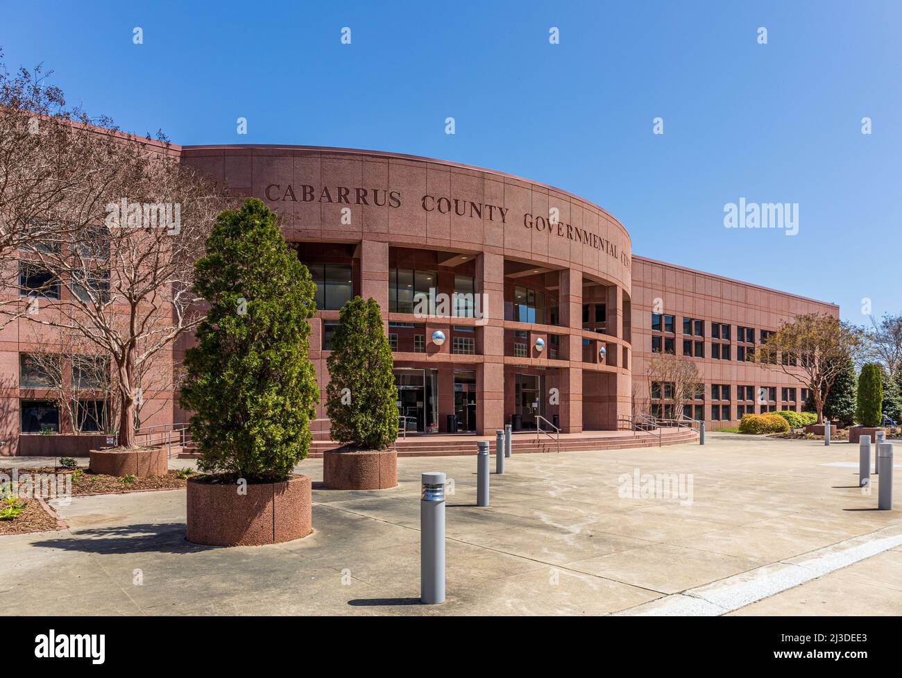 CONCORD, NC, USA-3 APRIL 2022: The Cabarrus County Governmental Center. Stock Photo