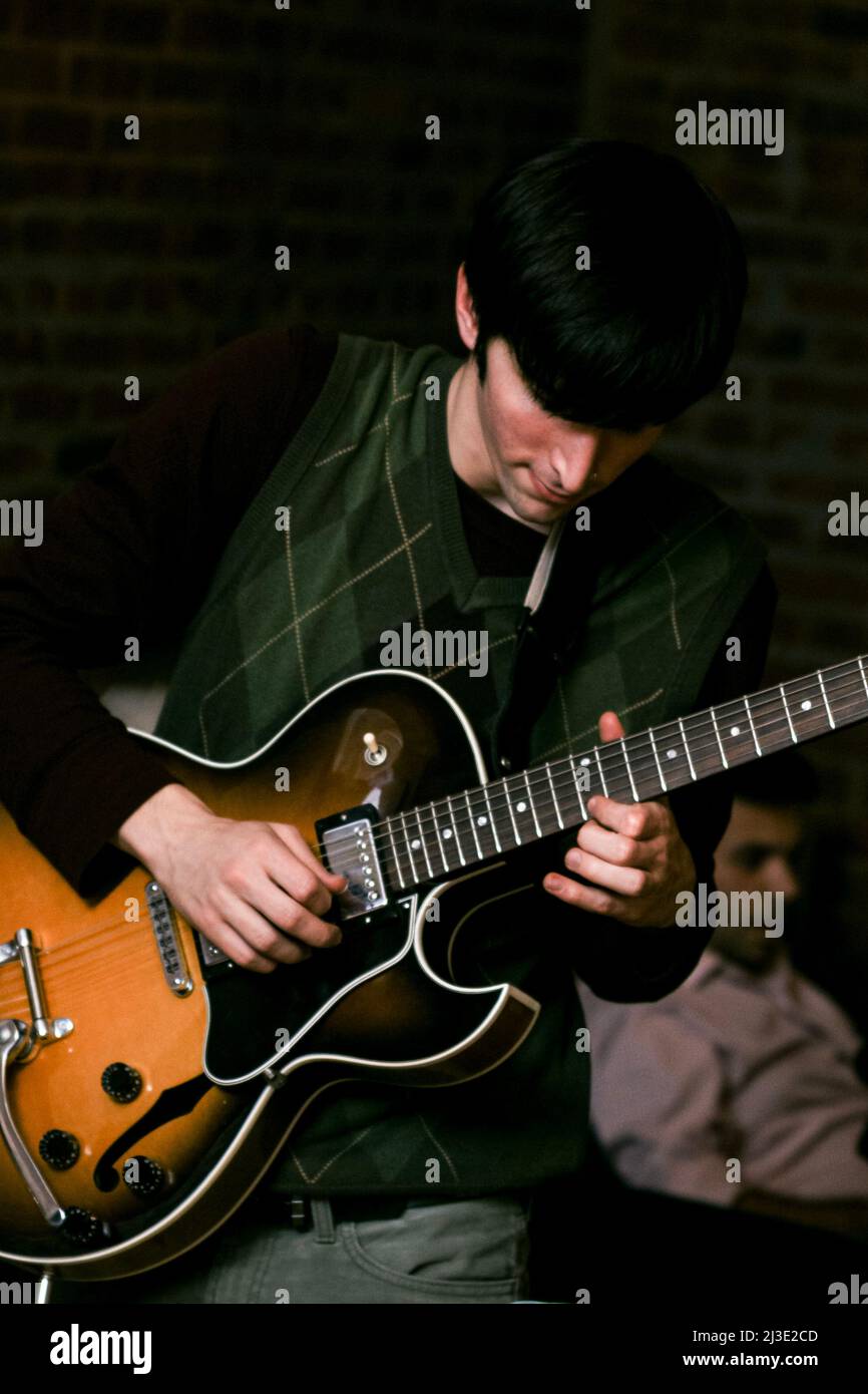 Ignacio Born Los hermanos gibson hi-res stock photography and images - Alamy