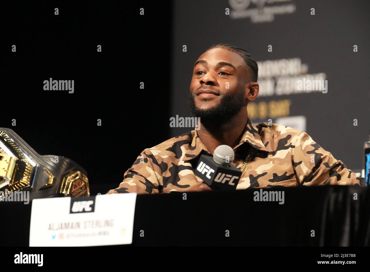 JACKSONVILLE, FL - April 7: Aljamain Sterling displays his Jaguars helmet in support of the locals while he meets with the press and the fans for the press conference at Hyatt Regency Waterfront for UFC 273 - Volkanovski vs The Korean  - Presser on April 7, 2022 in Jacksonville, Florida, United States. (Photo by Louis Grasse/PxImages) Stock Photo