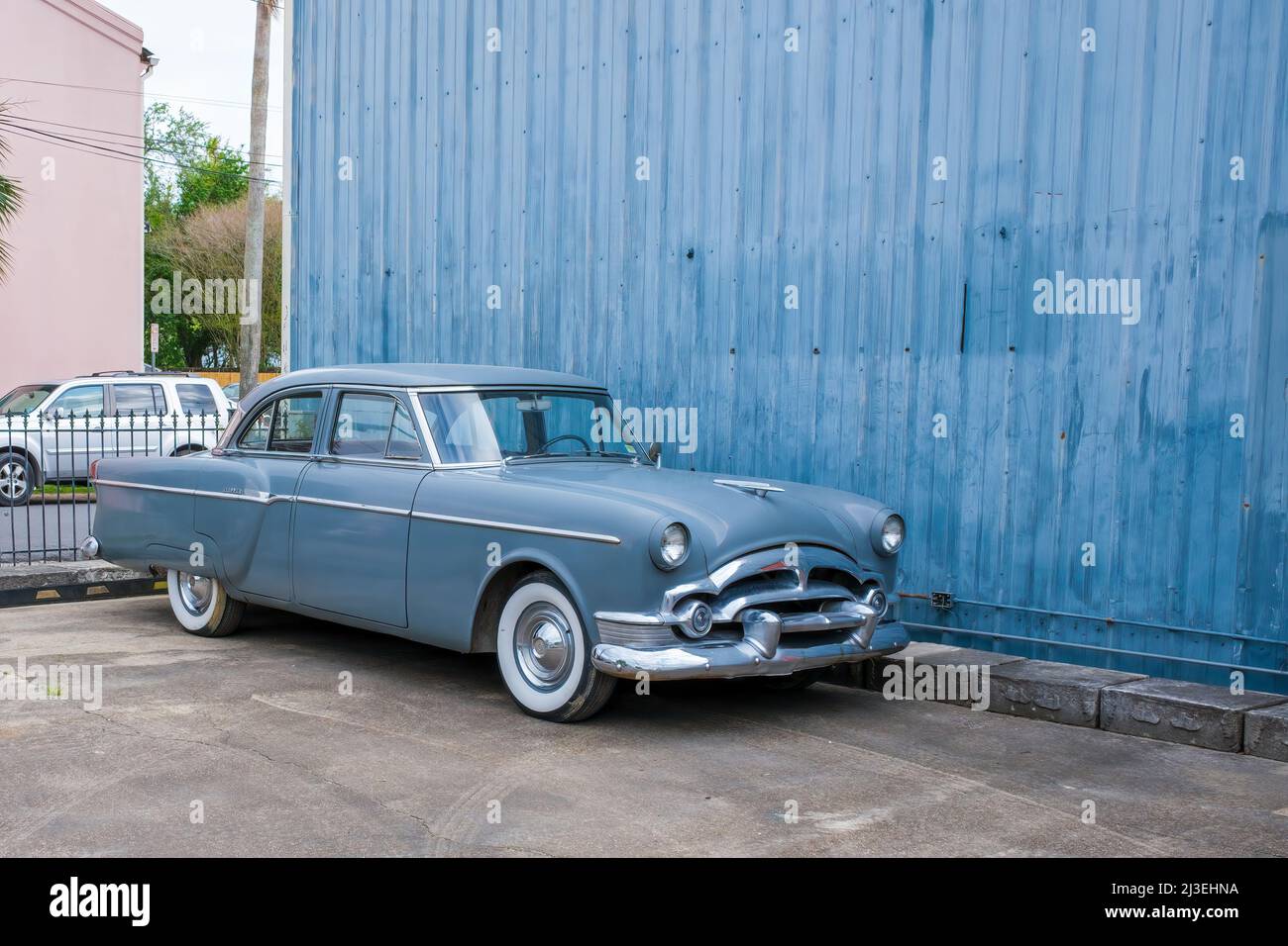 Gangster white wall tires hi-res stock photography and images - Alamy