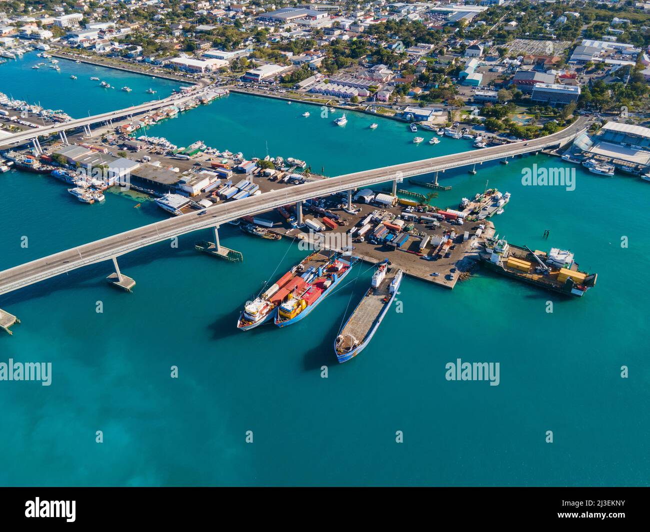 Nassau downtown aerial view including Paradise Island Bridge and Potters  Cay in Nassau Harbour, New Providence Island, Bahamas Stock Photo - Alamy