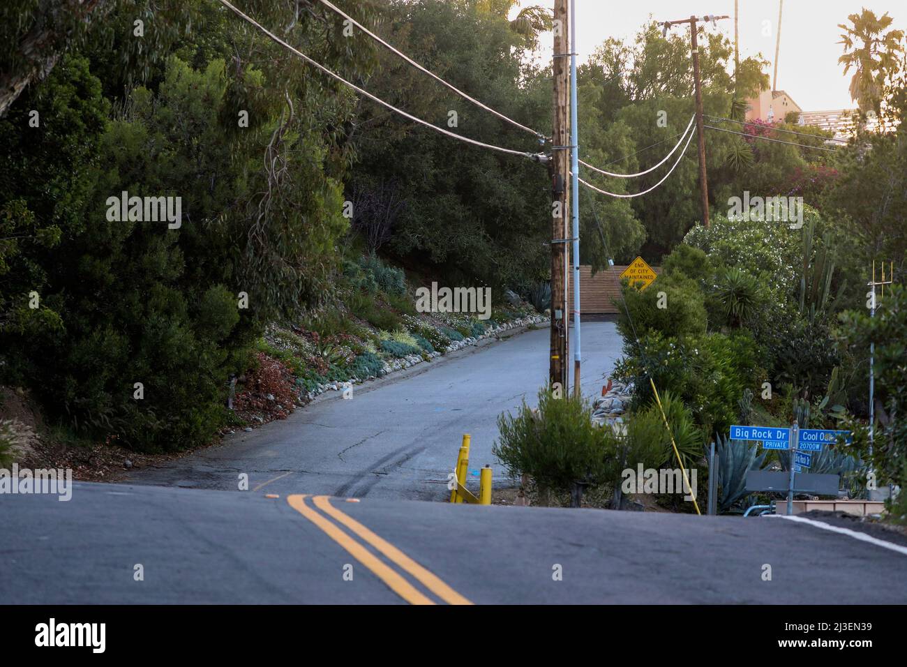 Los Angeles, California, USA. 5th Apr, 2022. A section of private road leading to the properties of Hunter Biden's home and Secret Service Agent's rental home in Malibu, Calif., Tuesday, April 5, 2022. (Credit Image: © Ringo Chiu/ZUMA Press Wire) Stock Photo