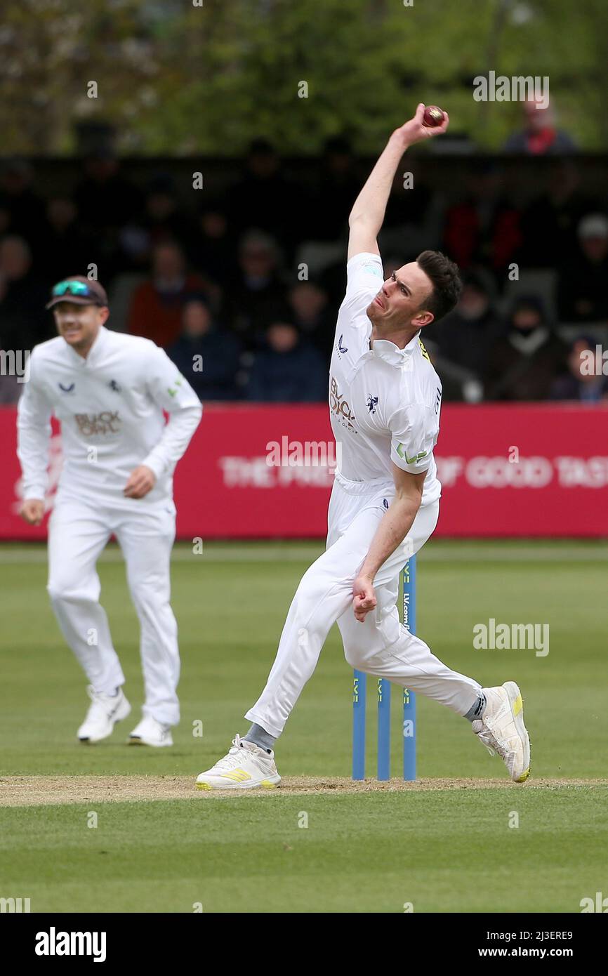 Nathan Gilchrist in bowling action for Kent during Essex CCC vs Kent CCC, LV  Insurance County Championship Division 1 Cricket at The Cloud County Grou  Stock Photo - Alamy