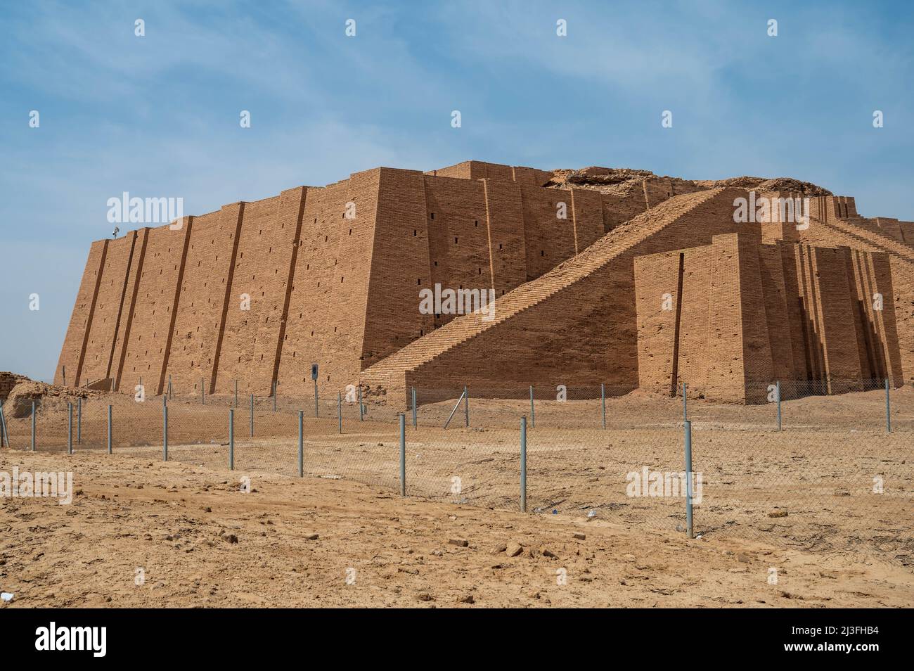 Ziggurat of Ur is a Neo-Sumerian ziggurat on the site of the ancient city of Ur near Nasiriyah, in present-day Dhi Qar Province, Iraq. The structure w Stock Photo