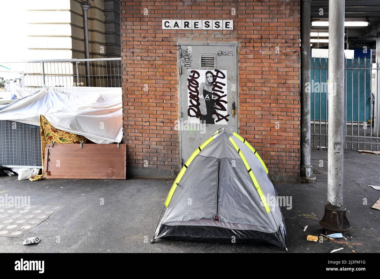 Homeless tent - Paris - France Stock Photo