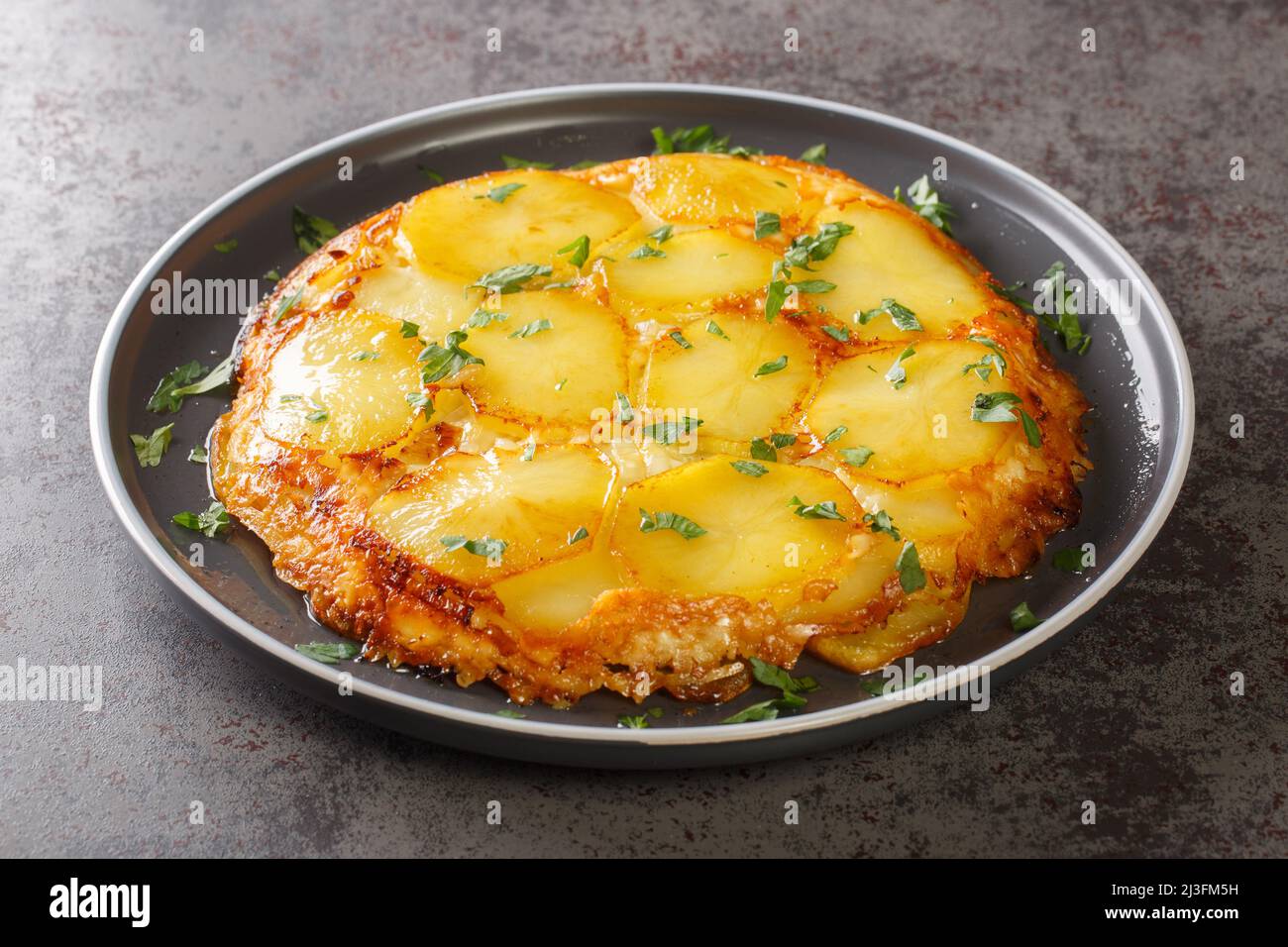 Pan haggerty is a simple one pot, stove top dish made with potatoes