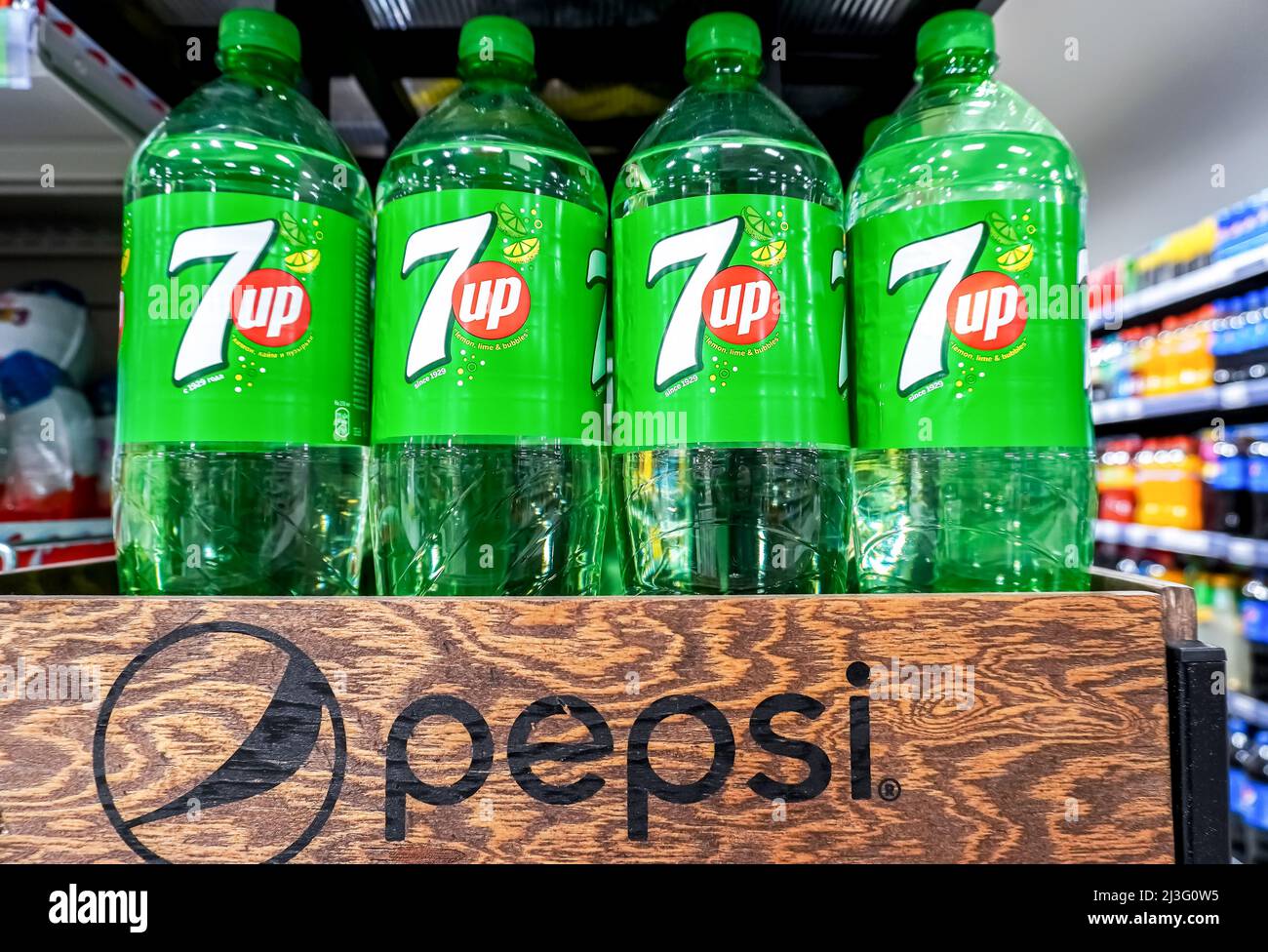 7up bottle hi-res stock photography and images - Alamy