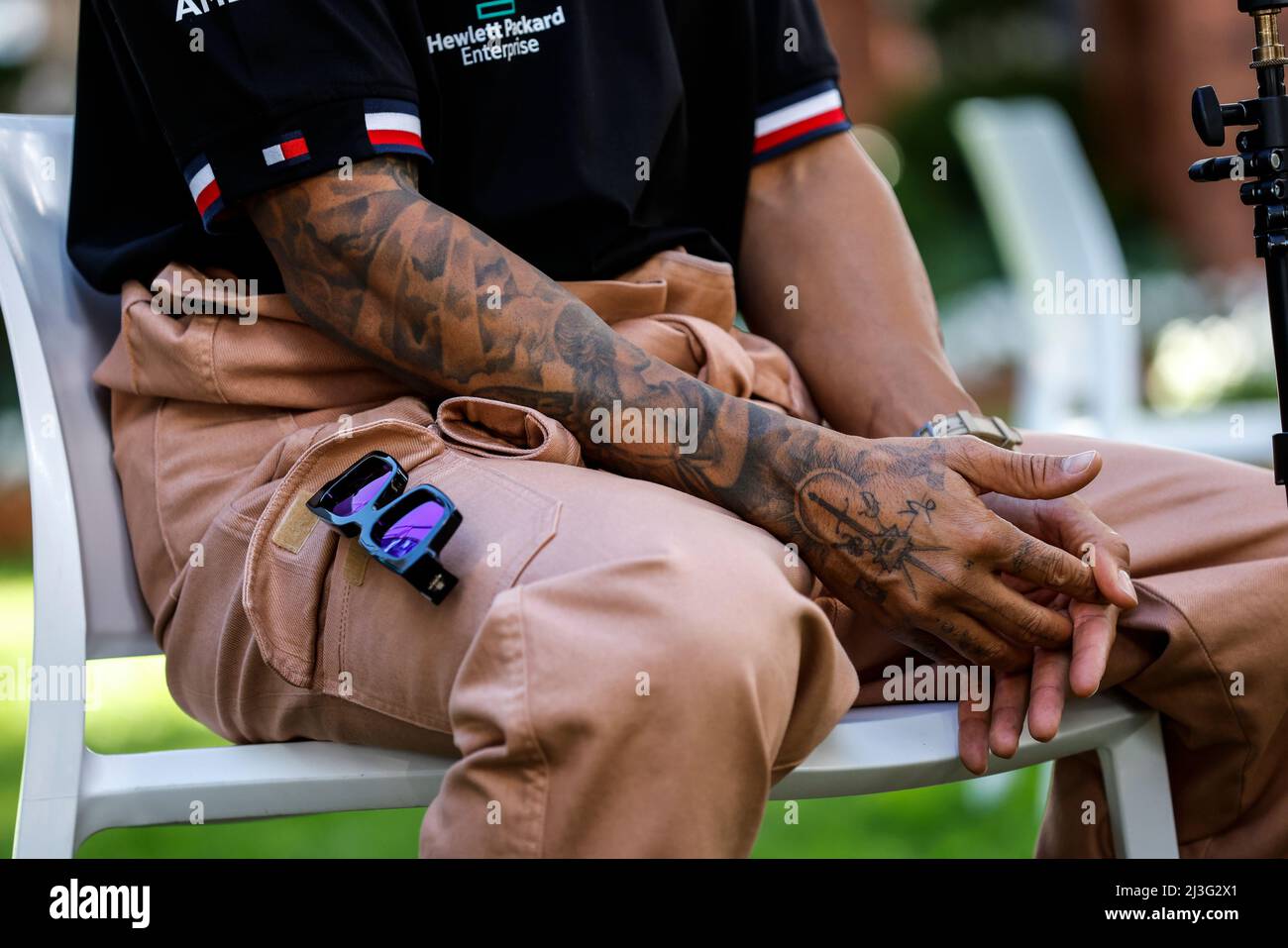 Melbourne, Australie. 08th Apr, 2022. HAMILTON Lewis (gbr), Mercedes AMG F1 Team W13, tattoo during the Formula 1 Heineken Australian Grand Prix 2022, 3rd round of the 2022 FIA Formula One World Championship, on the Albert Park Circuit, from April 8 to 10, 2022 in Melbourne, Australia - Photo DPPI Credit: DPPI Media/Alamy Live News Stock Photo